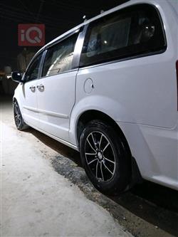 دۆج گراند کاراڤان